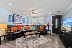Beautifully Renovated 4 Bedroom Home in Little River! Sleeps 8!